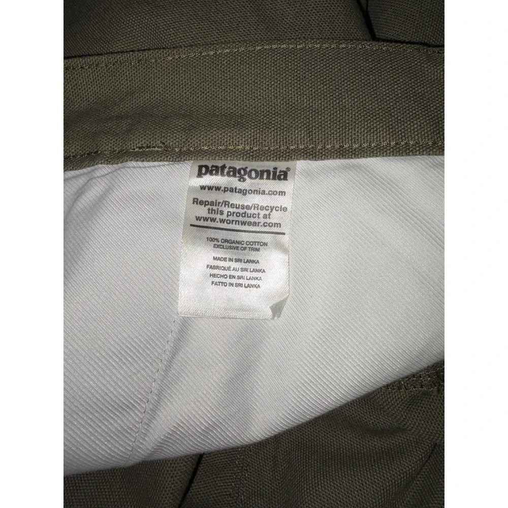 Patagonia Stand Up Shorts Mens 40 Organic Cotton Canvas Green FatiguE